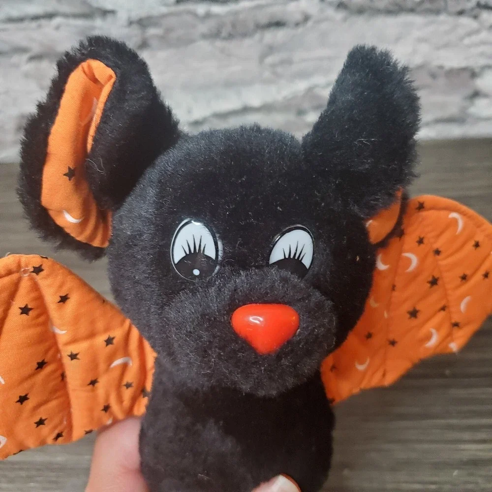 New Design Stuffed Black And Orange Halloween Bat Pattern Wings Kitschy Eyes